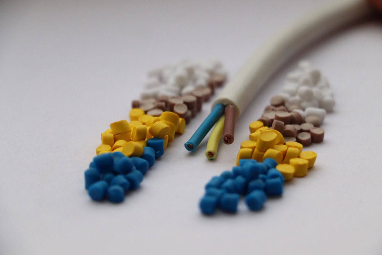 Sheathing -Operation Temperature 70C- A